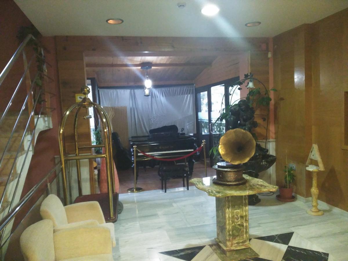 Baul Hotel Mirasierra מראה חיצוני תמונה